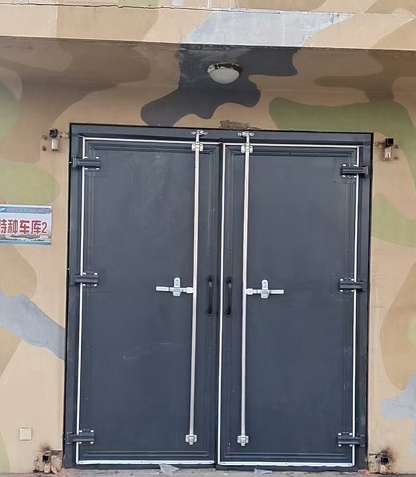 平川工业平开门