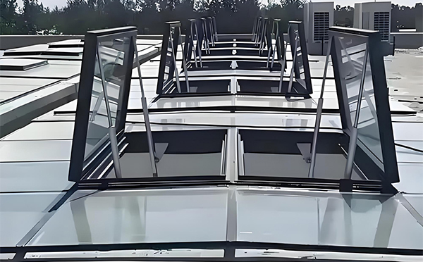 平川兰州平川排烟窗选型安装与维护实用指南 平川兰州平川排烟窗选型安装与维护实用指南