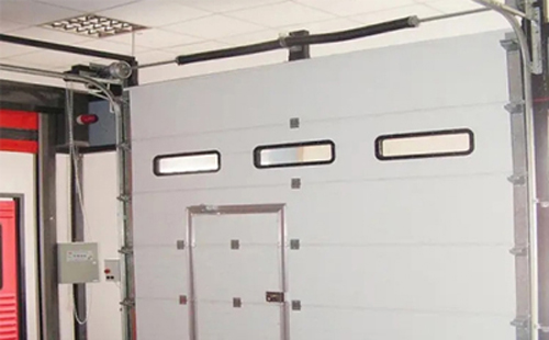 平川工业提升门的安装方法